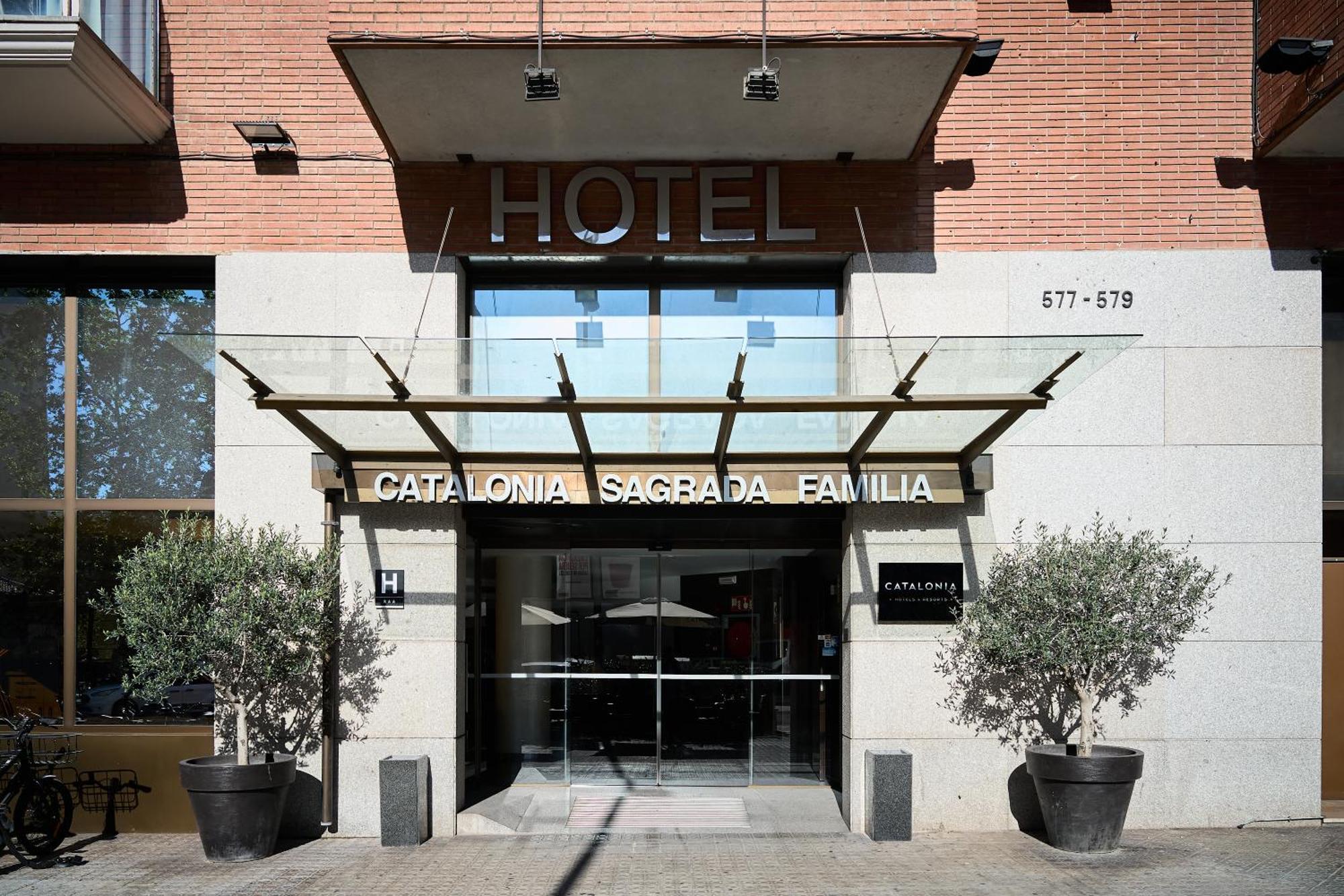 Catalonia Sagrada Familia Hotel Барселона Екстериор снимка